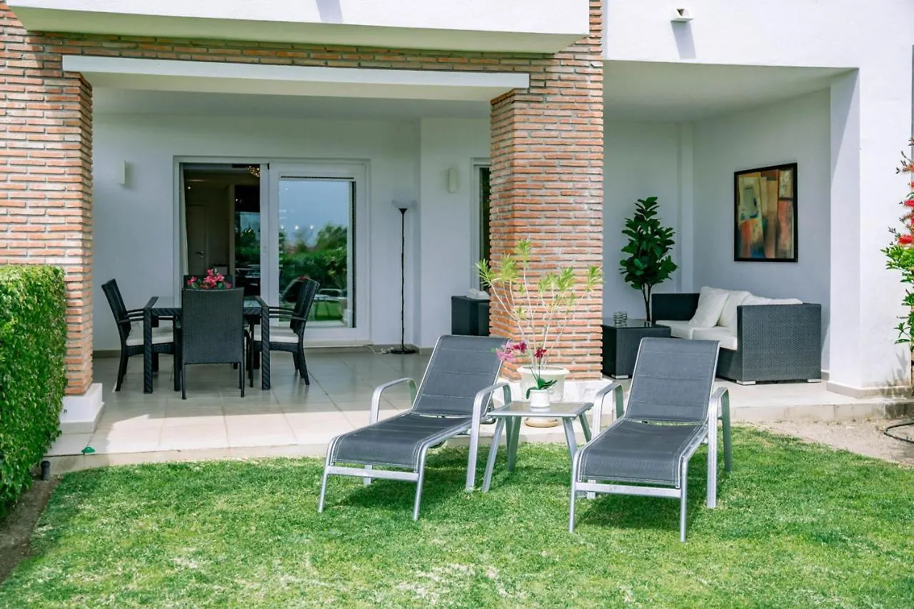 Tropical Apartment In Los Arqueros With Mountain Views And Private Garden Benahavis 0*,  Spain