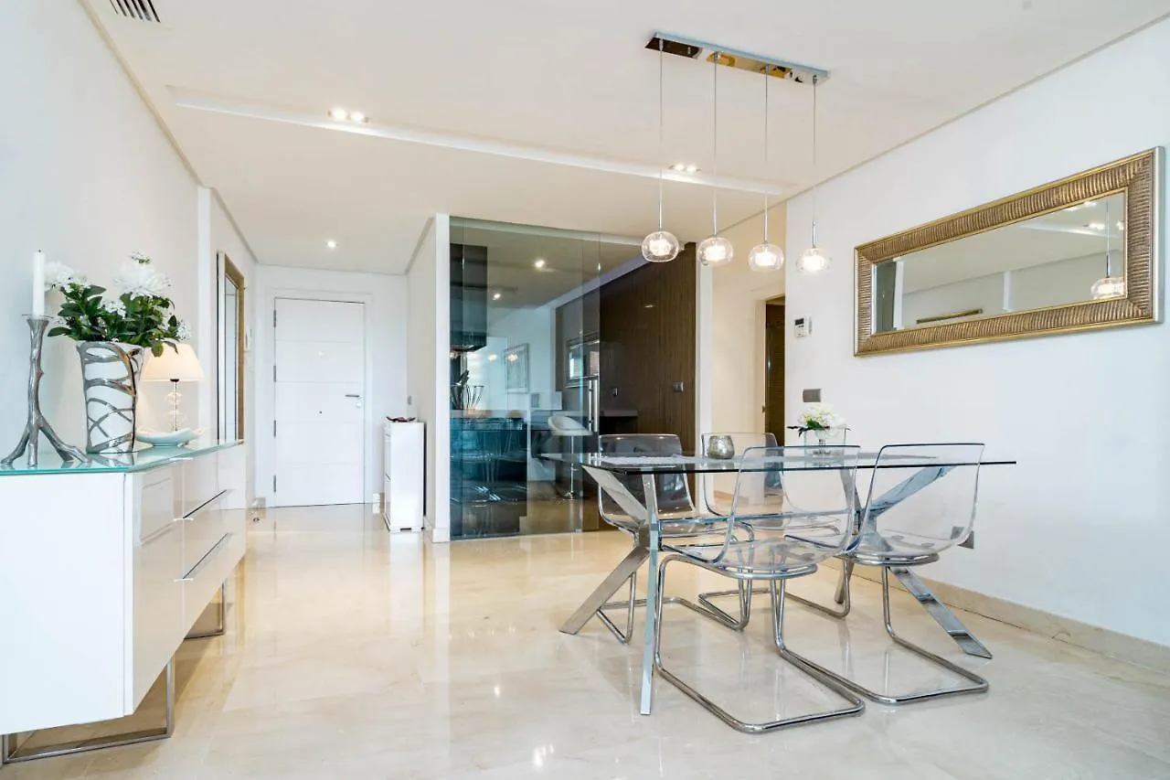 Tropical Apartment In Los Arqueros With Mountain Views And Private Garden Benahavis