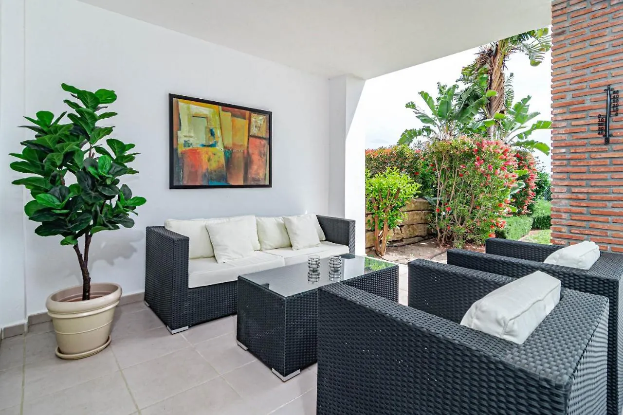 Tropical Apartment In Los Arqueros With Mountain Views And Private Garden Benahavis