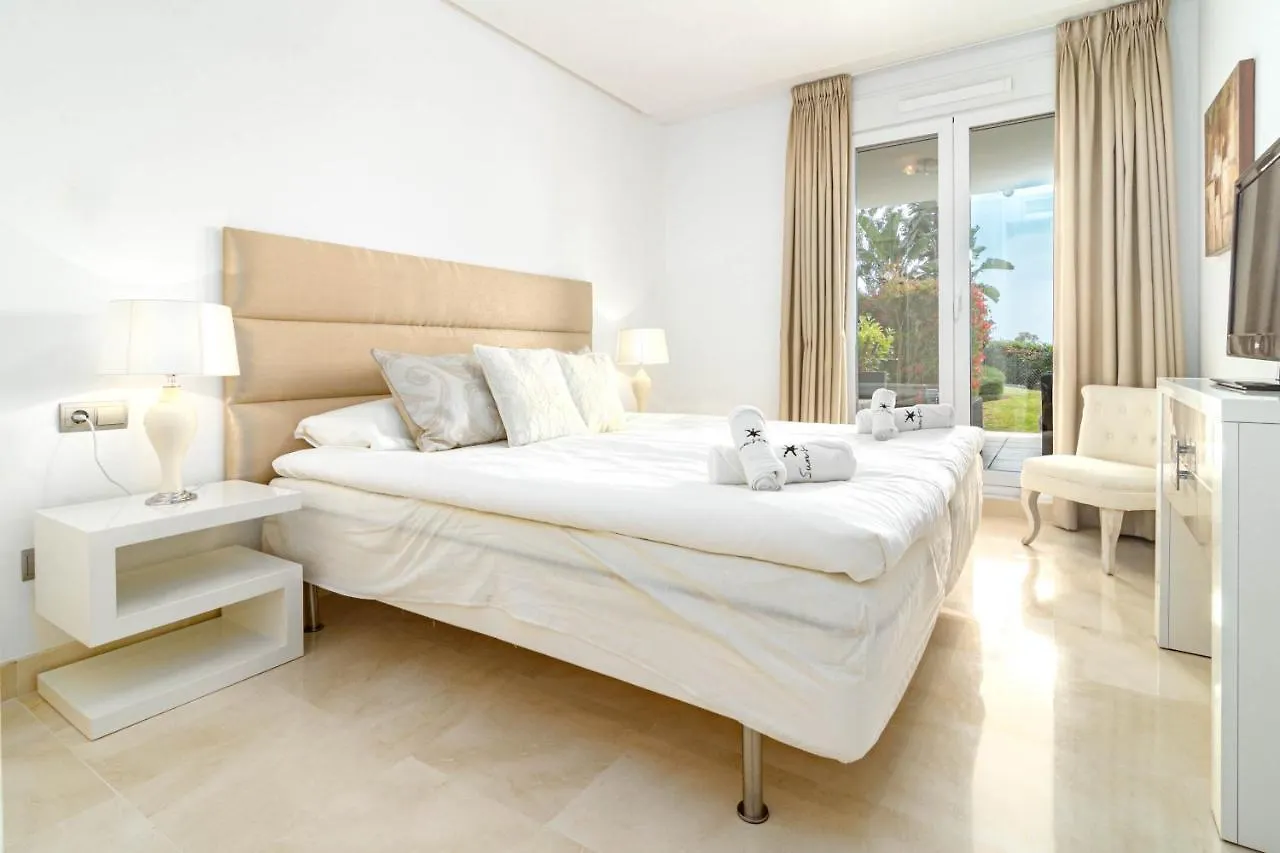 Tropical Apartment In Los Arqueros With Mountain Views And Private Garden Benahavis